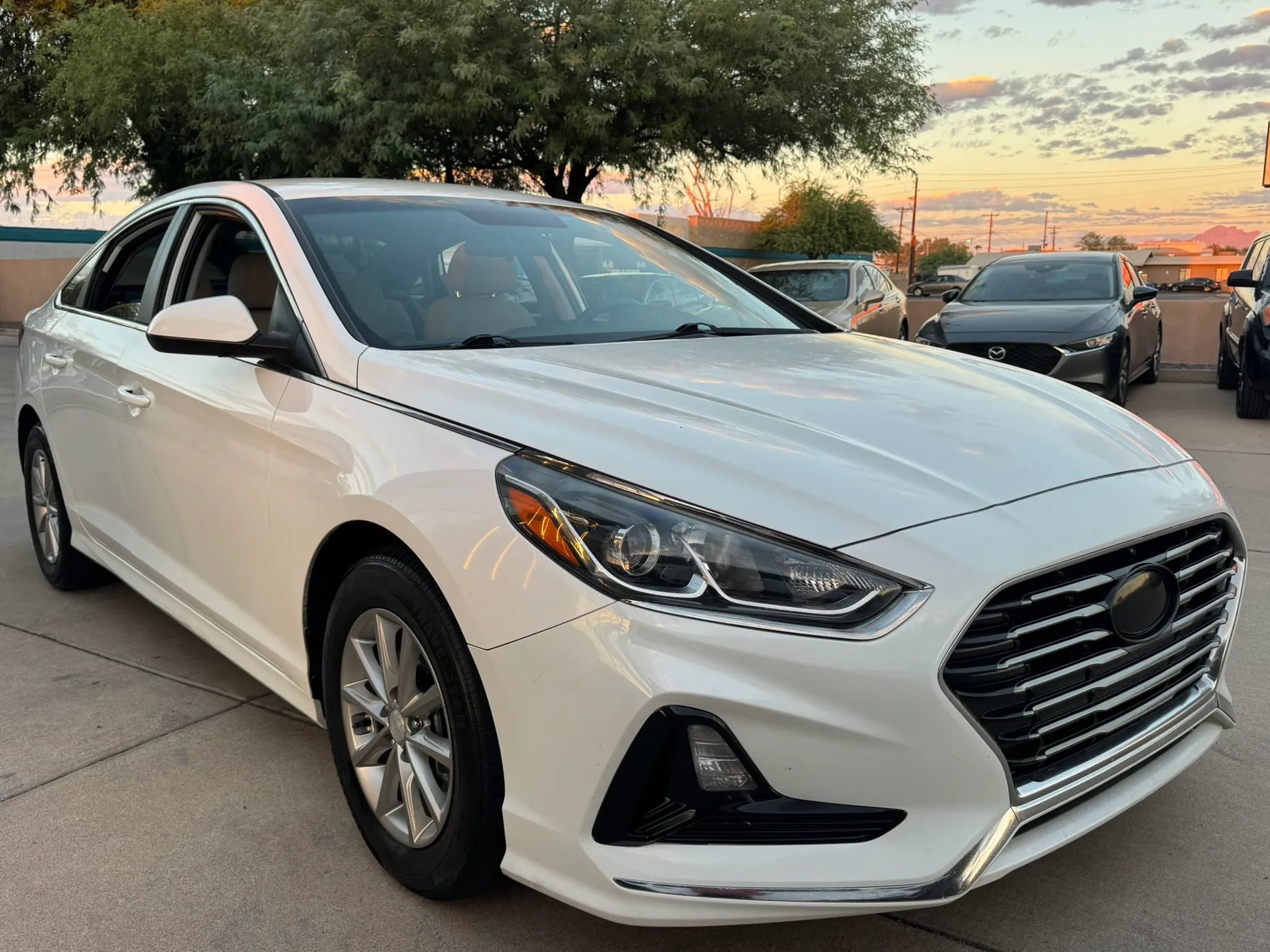 Used 2019 Hyundai Sonata SE FWD image 3