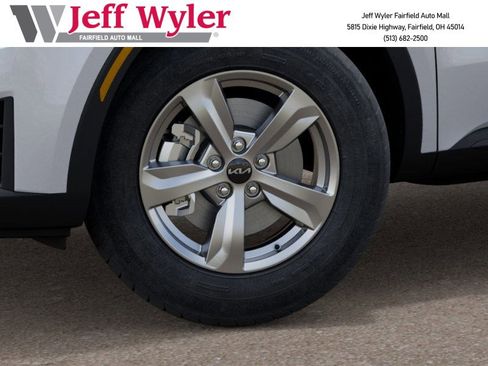 New 2026 Kia Sorento LX image 10