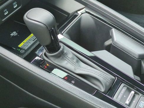 Used 2025 Honda Accord Sport image 19