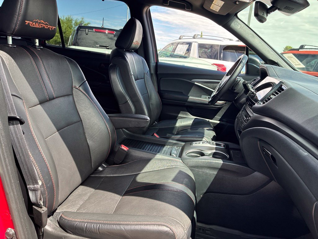 Certified 2023 Honda Passport TrailSport image 12