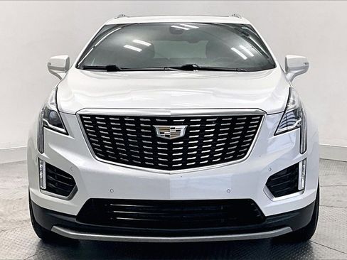 Used 2020 Cadillac XT5 Premium Luxury image 3