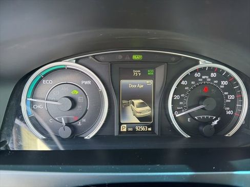 Used 2017 Toyota Camry SE FWD image 10