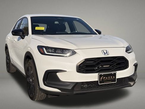 Used 2023 Honda HR-V Sport image 8