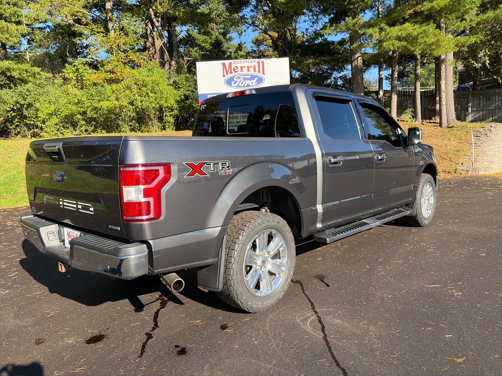Used 2018 Ford F150 XLT w/ Equipment Group 302A Luxury AWD/4WD image 6