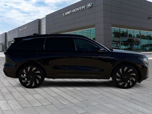 Used 2024 Lincoln Nautilus Black Label w/ Jet Appearance Package (87T) AWD/4WD image 6