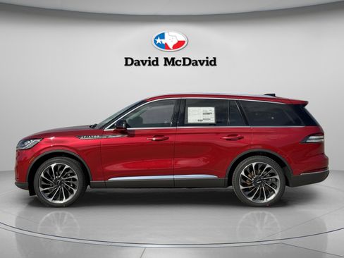 New 2026 Lincoln Aviator Reserve RWD image 4