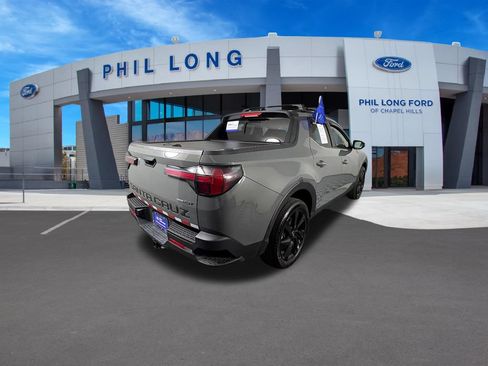 Used 2023 Hyundai Santa Cruz SEL Premium AWD/4WD image 5