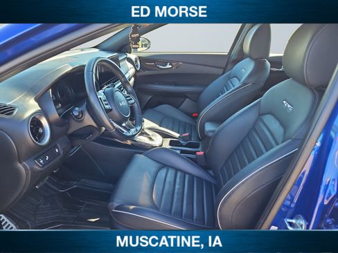 Used 2024 Kia Forte GT-Line w/ GT-Line Premium Package FWD image 13