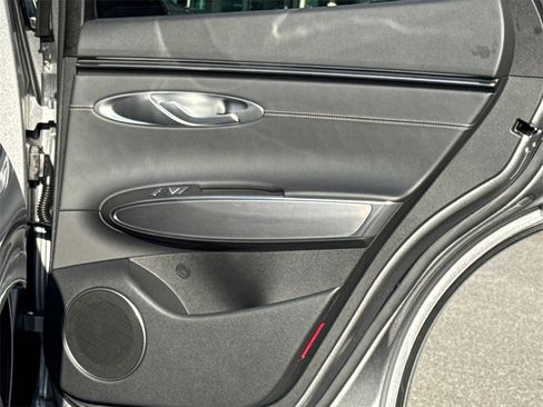 New 2026 Genesis GV70 2.5T Select image 16