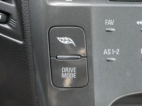 Used 2013 Chevrolet Volt Premium w/ Premium Trim Package image 28