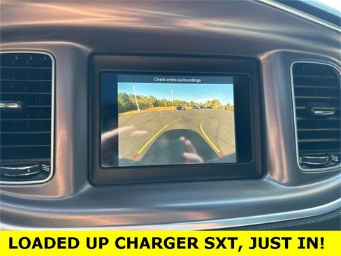 Used 2019 Dodge Charger SXT w/ Leather Interior Group image 13