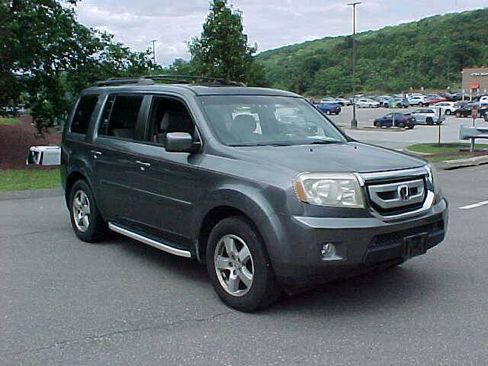 Used 2011 Honda Pilot EX-L image 32