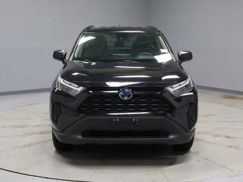 Used 2024 Toyota RAV4 LE AWD/4WD image 6