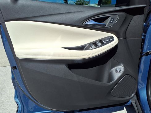 Used 2025 Buick Encore GX Preferred w/ Comfort Package image 16