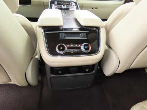 Used 2020 Lincoln Navigator Reserve w/ Equipment Group 201A Reserve image 20