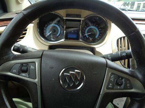 Used 2012 Buick LaCrosse Premium FWD image 37