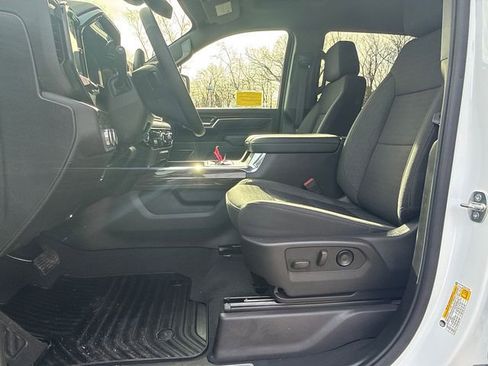 Used 2024 GMC Sierra 2500 SLE w/ SLE Convenience Package image 36