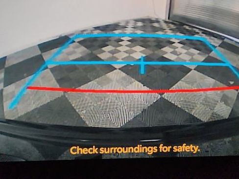 Used 2025 Toyota Corolla LE image 13