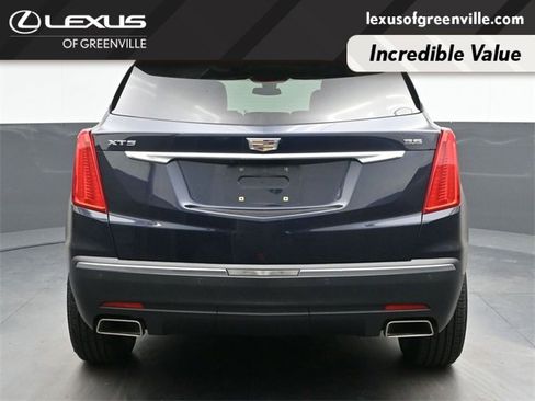 Used 2017 Cadillac XT5 Luxury w/ Driver Awareness Package image 7