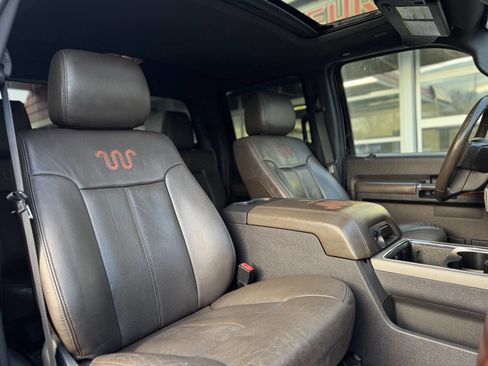 Used 2016 Ford F250 King Ranch w/ King Ranch w/Chrome Package image 44