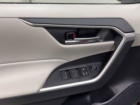 New 2025 Toyota RAV4 XLE image 15