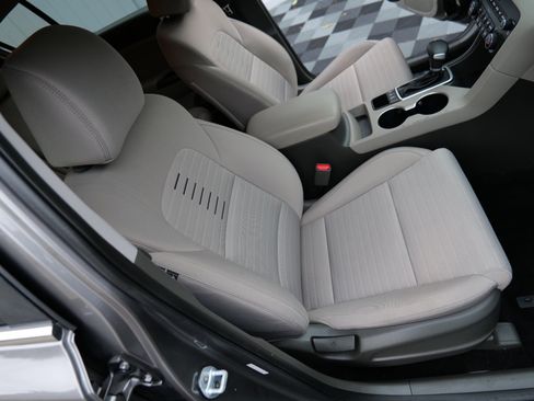 Used 2019 Kia Sportage LX w/ LX Popular Package image 36