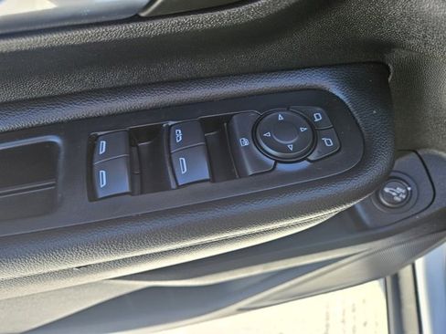 Certified 2023 GMC Terrain SLE w/ Driver Convenience Package image 16