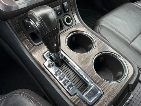 Used 2014 GMC Acadia SLT image 27