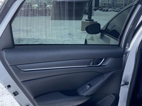 Used 2020 Honda Accord LX image 21