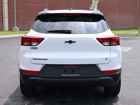 New 2026 Chevrolet TrailBlazer LT w/ Convenience Package FWD image 28