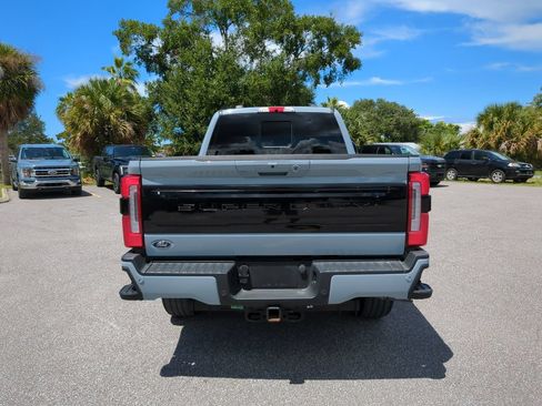 Used 2025 Ford F250 Platinum w/ FX4 Off-Road Package AWD/4WD image 6