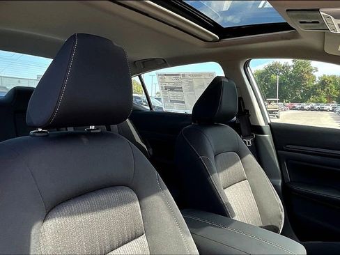 New 2025 Nissan Altima 2.5 SV w/ SV Special Edition Package image 24