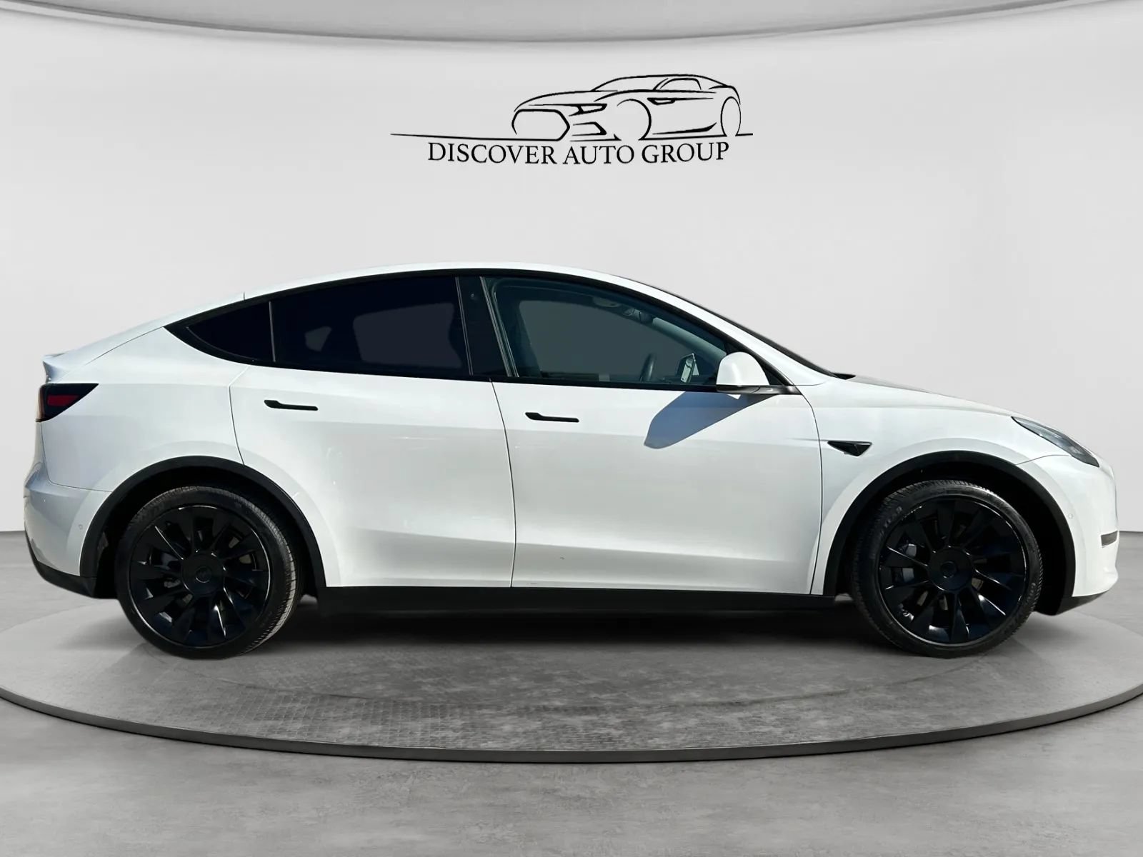 Used 2021 Tesla Model Y Long Range AWD/4WD image 4