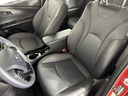Used 2021 Toyota Prius image 22