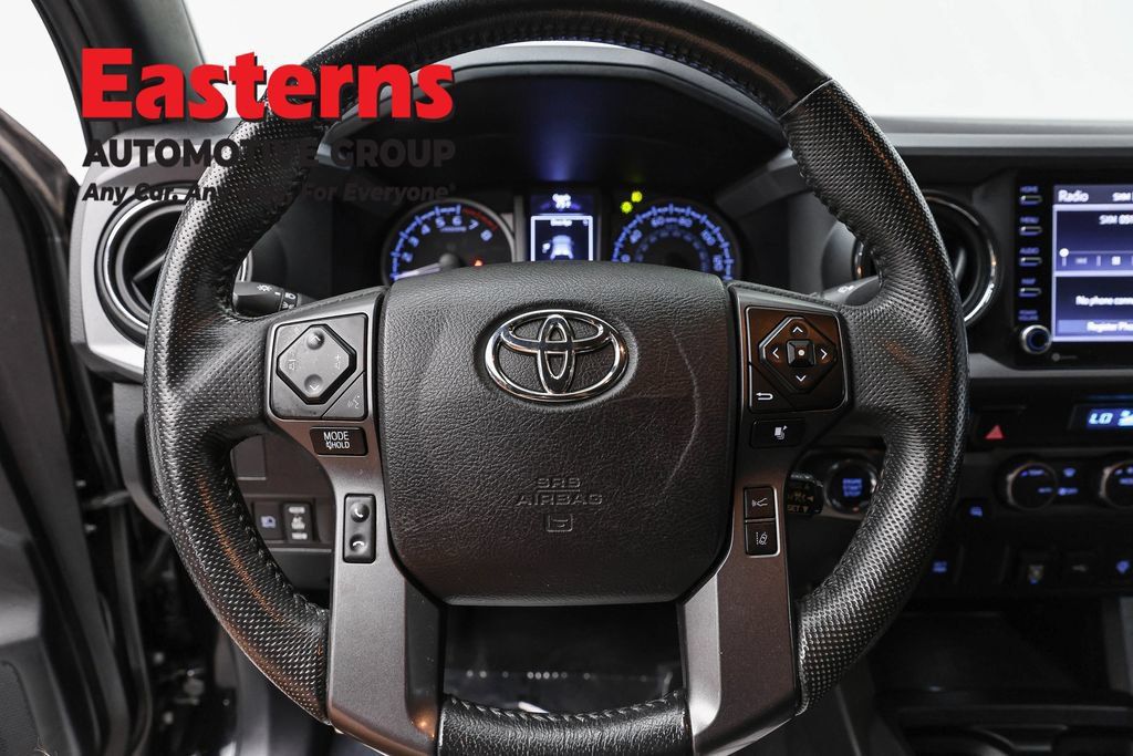 Used 2021 Toyota Tacoma TRD Off-Road AWD/4WD image 12
