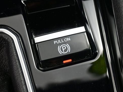 Used 2025 Jeep Compass Limited AWD/4WD image 31