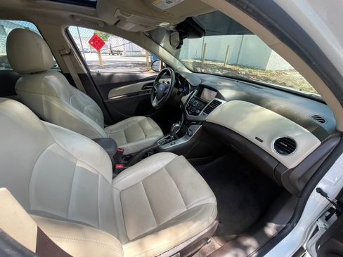 Used 2013 Chevrolet Cruze LTZ w/ Enhanced Safety Package FWD image 29