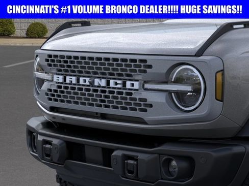 New 2025 Ford Bronco Badlands AWD/4WD image 19