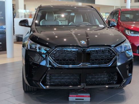 Used 2026 BMW X2 xDrive28i w/ Technology Package image 3