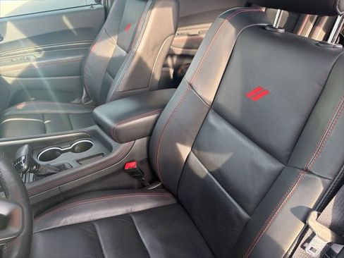 Certified 2023 Dodge Durango R/T w/ Tow 'N Go Package image 9