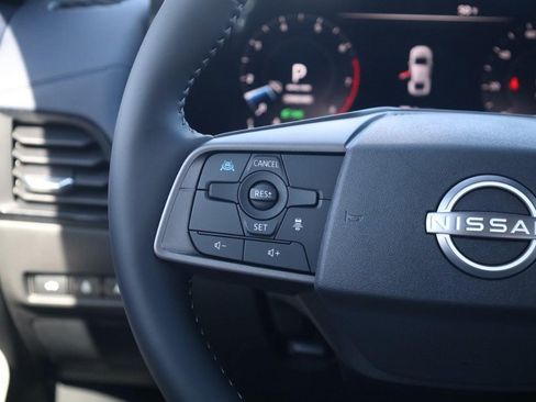 New 2026 Nissan Sentra SL w/ Floor Mat Package FWD image 10