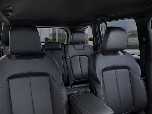 New 2025 Jeep Grand Cherokee Limited w/ Trailer Tow Package image 26