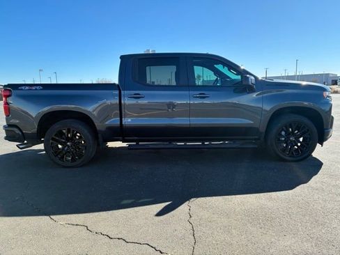 Used 2022 Chevrolet Silverado 1500 RST w/ Convenience Package II image 7