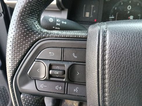 Used 2024 Toyota Tacoma SR AWD/4WD image 18