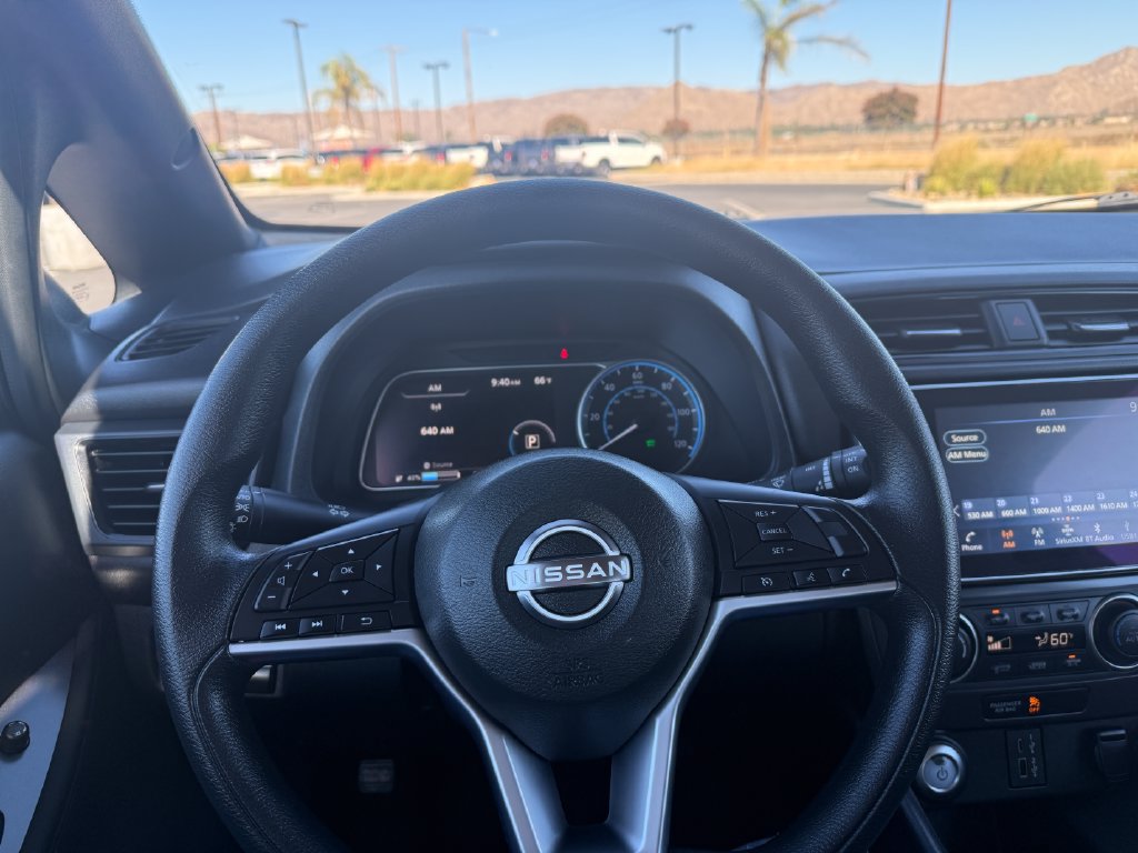 Used 2024 Nissan Leaf S FWD image 20