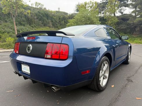 Used 2007 Ford Mustang GT Premium RWD image 5