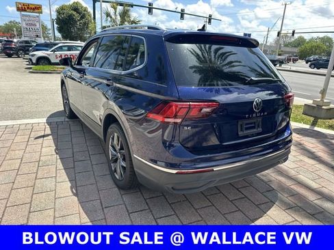 Certified 2023 Volkswagen Tiguan SE w/ Panoramic Sunroof Package image 9