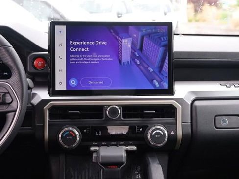 Used 2024 Toyota Tacoma TRD Sport image 24