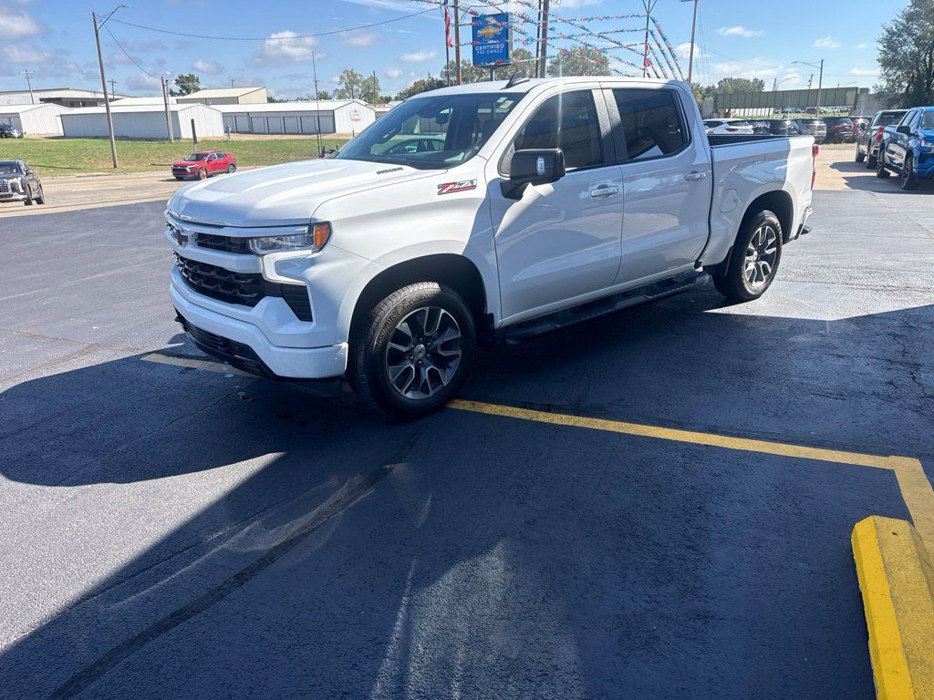 Used 2022 Chevrolet Silverado 1500 RST w/ RST All Star Premium Package AWD/4WD image 9