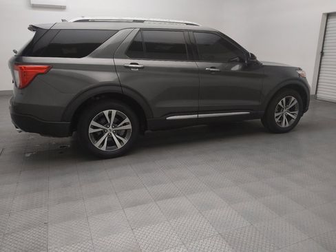 Used 2020 Ford Explorer Platinum w/ Premium Technology Package image 10